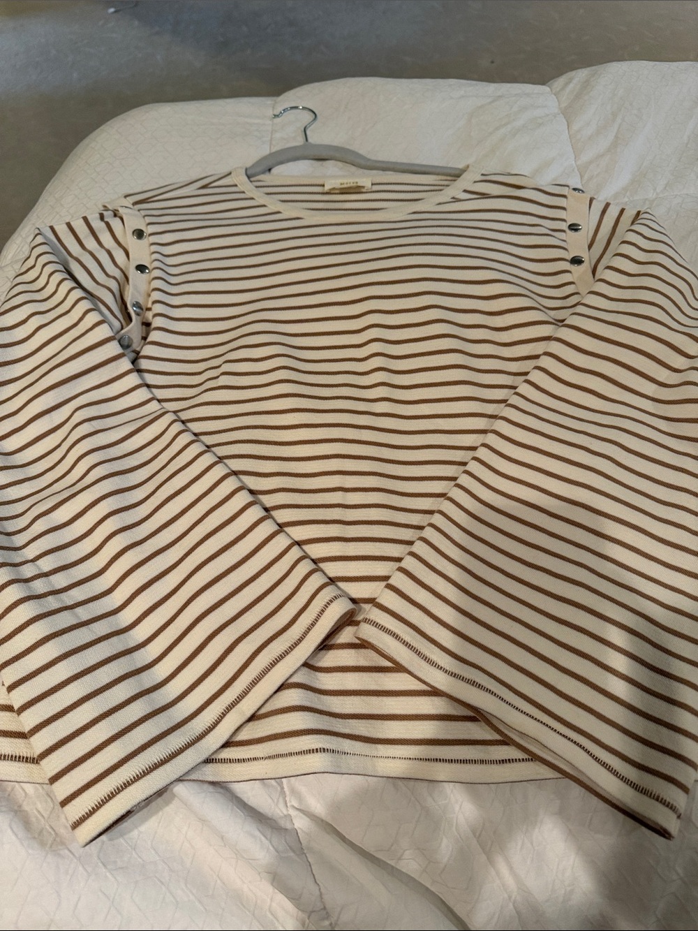 Maeve by Anthropologie Striped Button-Shoulder Knit Top in Cream and Brown